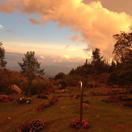 Spring Garden Hotel Kundasang ภายนอก รูปภาพ